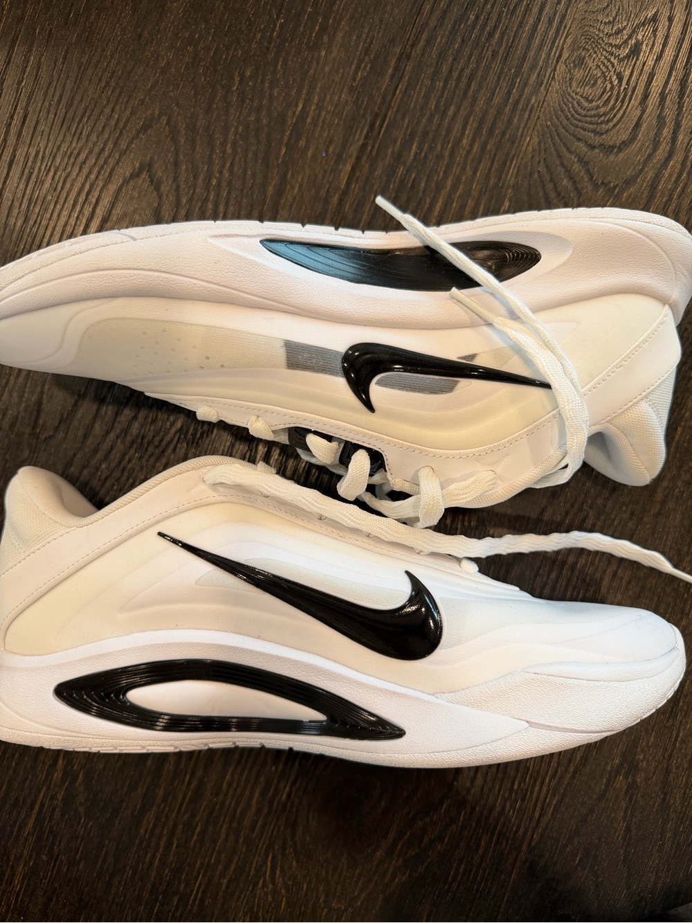 Nike A'One Basketball Shoes Size 11.5 Womens White Black White